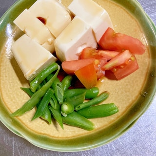 豆腐といんげんのサラダ